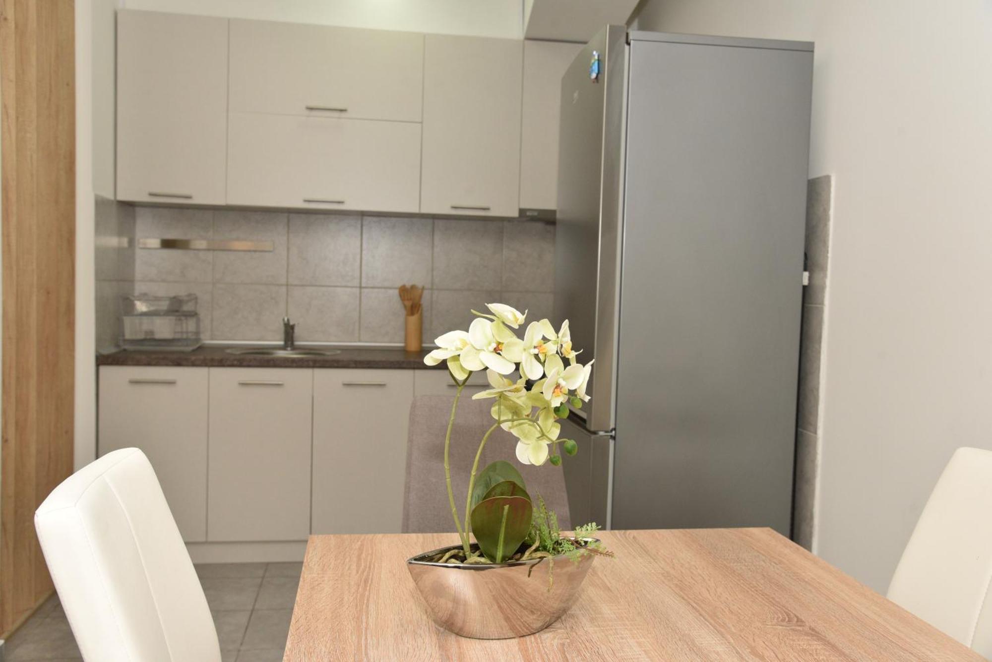 Boda Apartments สโกเปีย ภายนอก รูปภาพ